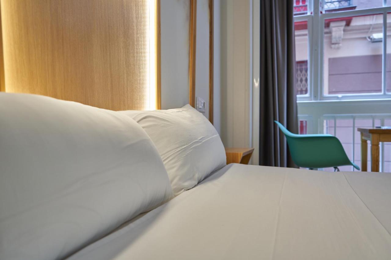 Pension Aliciazzz Bed And Breakfast בילבאו מראה חיצוני תמונה