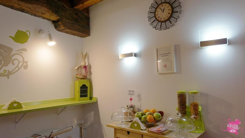 Pension Aliciazzz Bed And Breakfast בילבאו מראה חיצוני תמונה