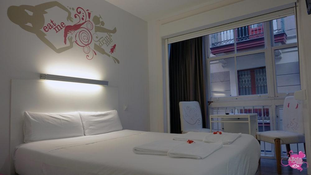 Pension Aliciazzz Bed And Breakfast בילבאו מראה חיצוני תמונה